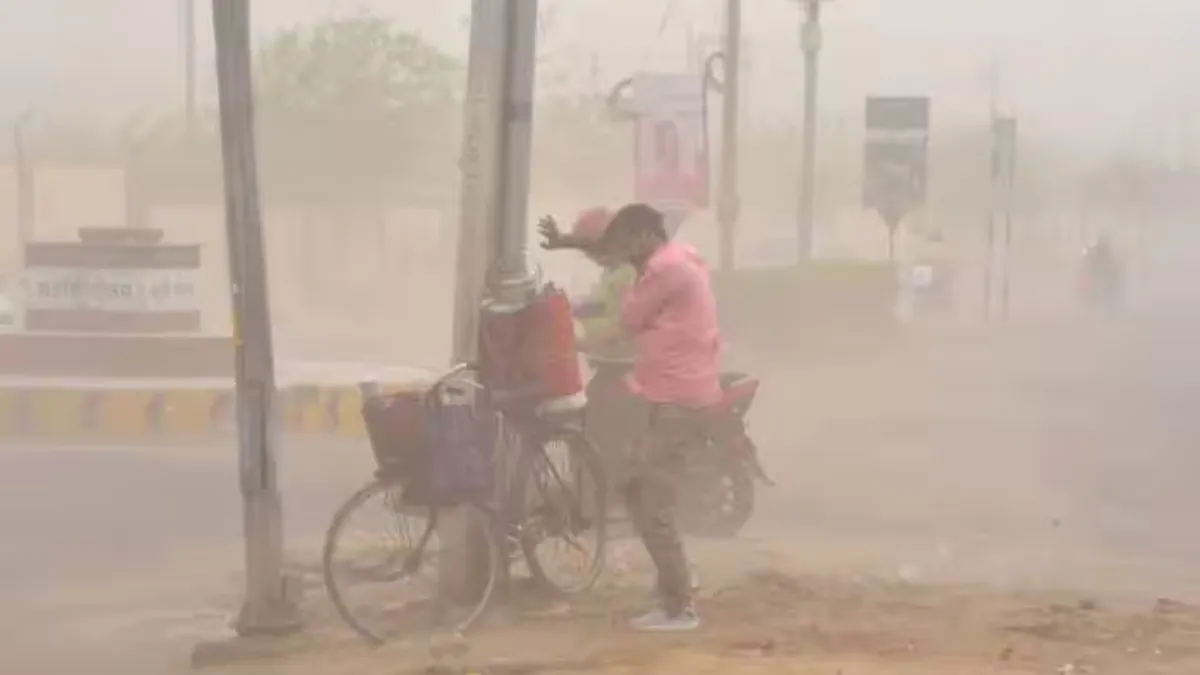 Heavy storm and rain caused havoc: huts caught fire, many died, property destroyed