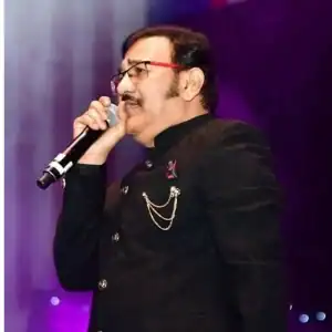 Sudesh Bhosle showed the magic of his voice in the podcast, brilliant mimicry of Rajkumar to Amitabh