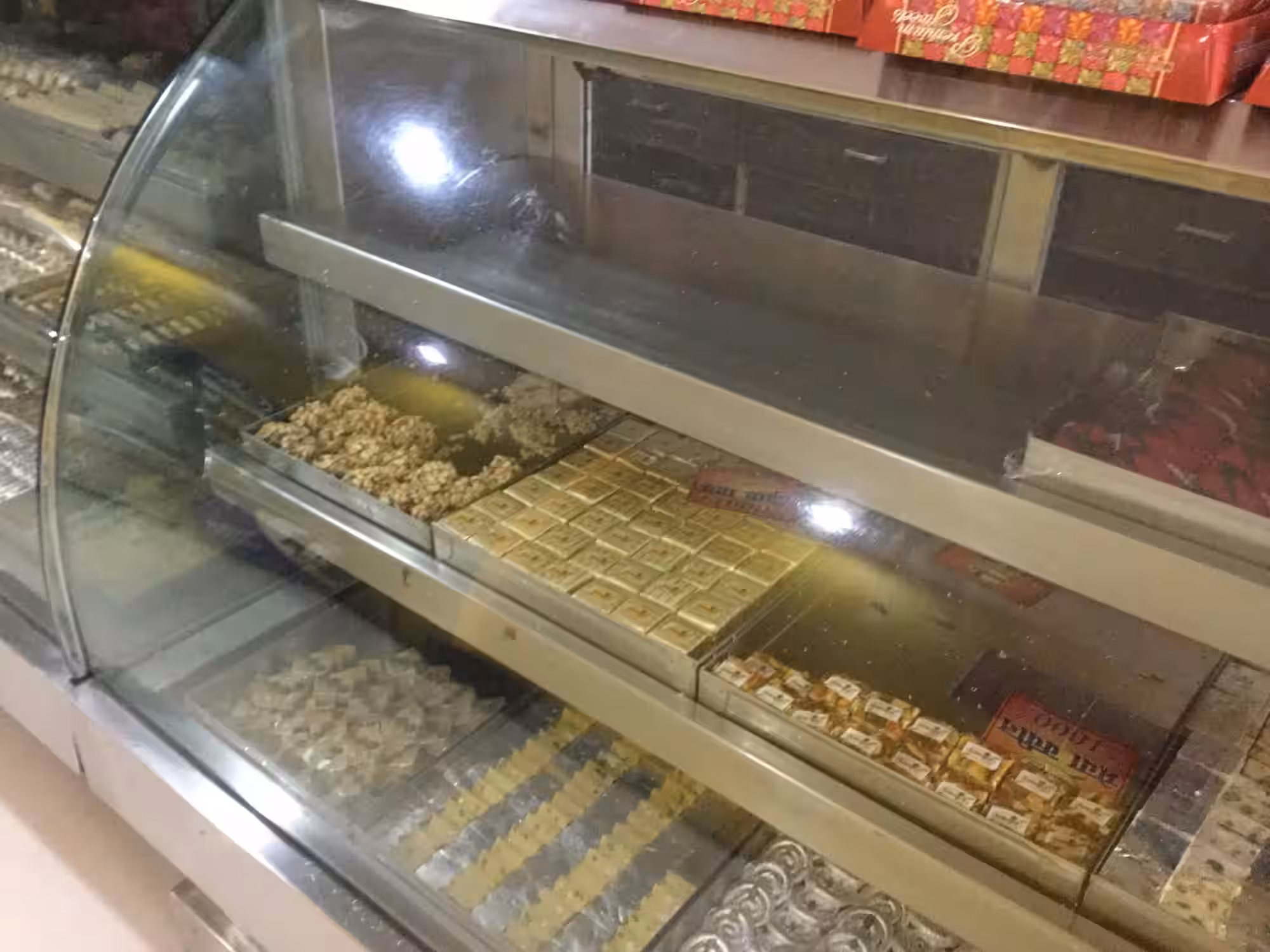 Lucknow: Fake sweets factory caught before Rakshabandhan, adulterated items worth 6.5 lakh seized