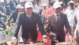 Lucknow: Judges ride bicycles to save petrol and diesel
