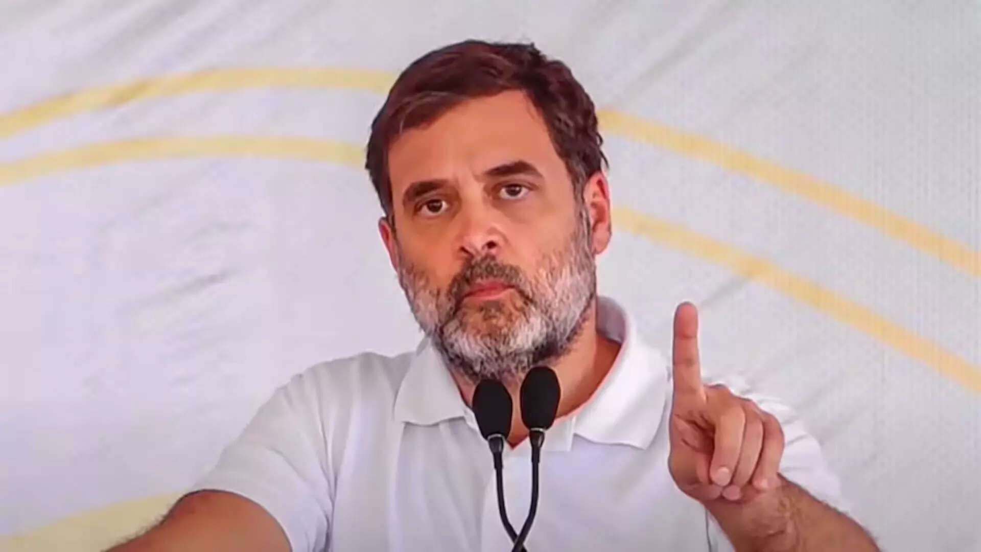 छात्रों के मुद्दे पर राहुल गांधी का तीखा हमला, बोले- 'आधी रात के वीडियो से नहीं बचेगी सरकार'