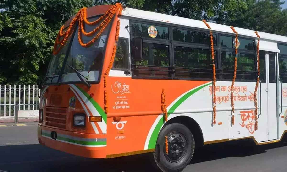 Lucknow to Kanpur now just 1 hour 45 minutes; new Roadways bus service launched on the expressway.
