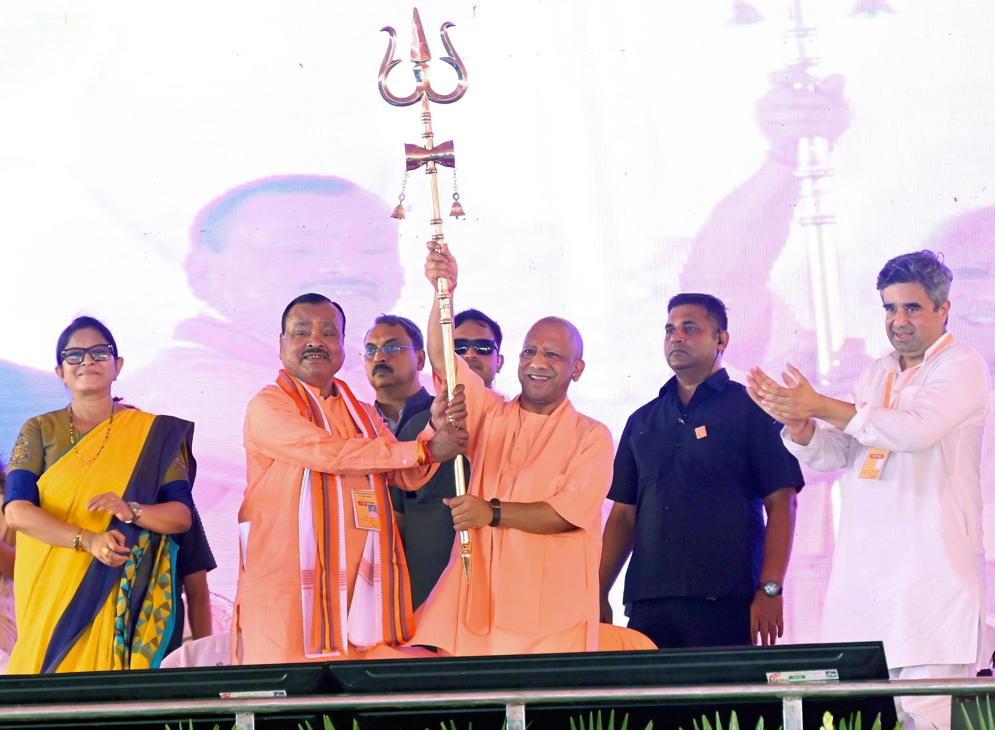 CM Yogi gifts 83 development projects to Shravasti.