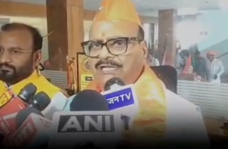 Brajesh Pathak said, "Win the booth, win the election," and called upon party workers to strengthen the organization.