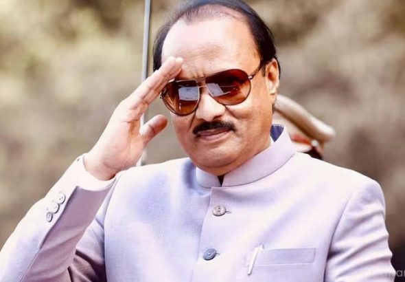 PM Modi and CM Fadnavis paid tribute to former Maharashtra Deputy CM Ajit Pawar on his birthday; congratulatory posters were put up in Mumbai.