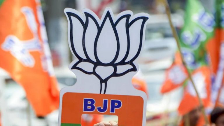 A BJP state-level workshop is being held in Lucknow today to give momentum to the 'Har Ghar Tiranga' campaign; the strategy will be finalized.