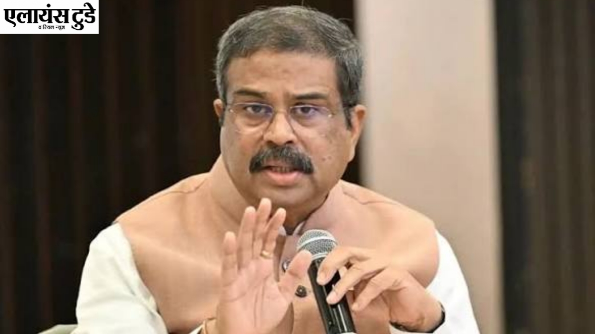 Dharmendra Pradhan hits back at Rahul Gandhi, says Congress is constantly spreading lies regarding student issues.